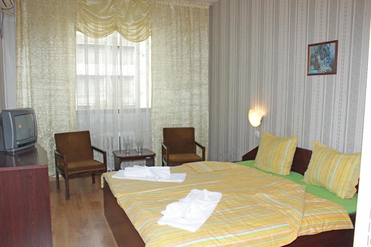 Отель Hotel Trakia Пазарджик-20