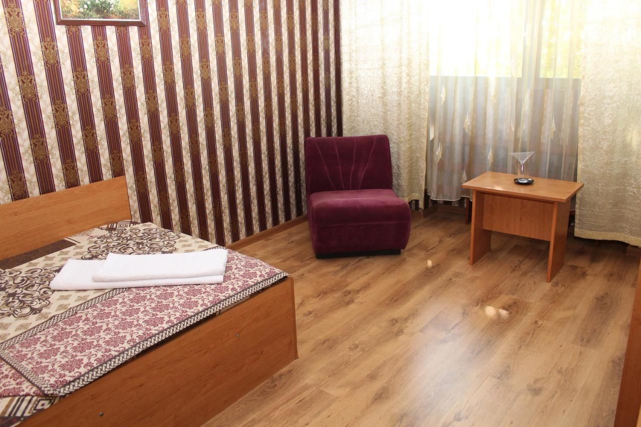 Отель Hotel Trakia Пазарджик