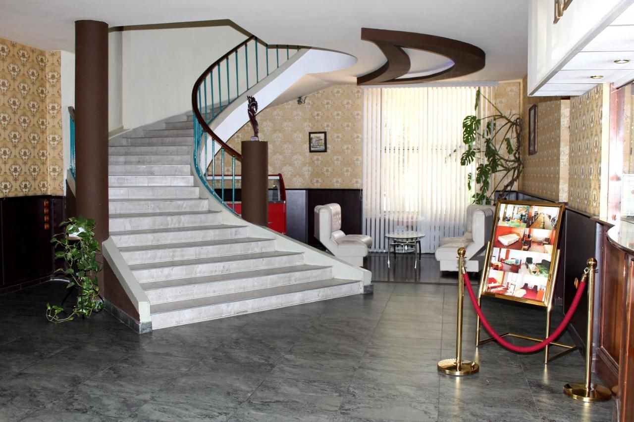 Отель Hotel Trakia Пазарджик-12